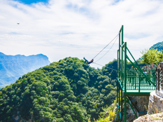 云丘山窑洞大院