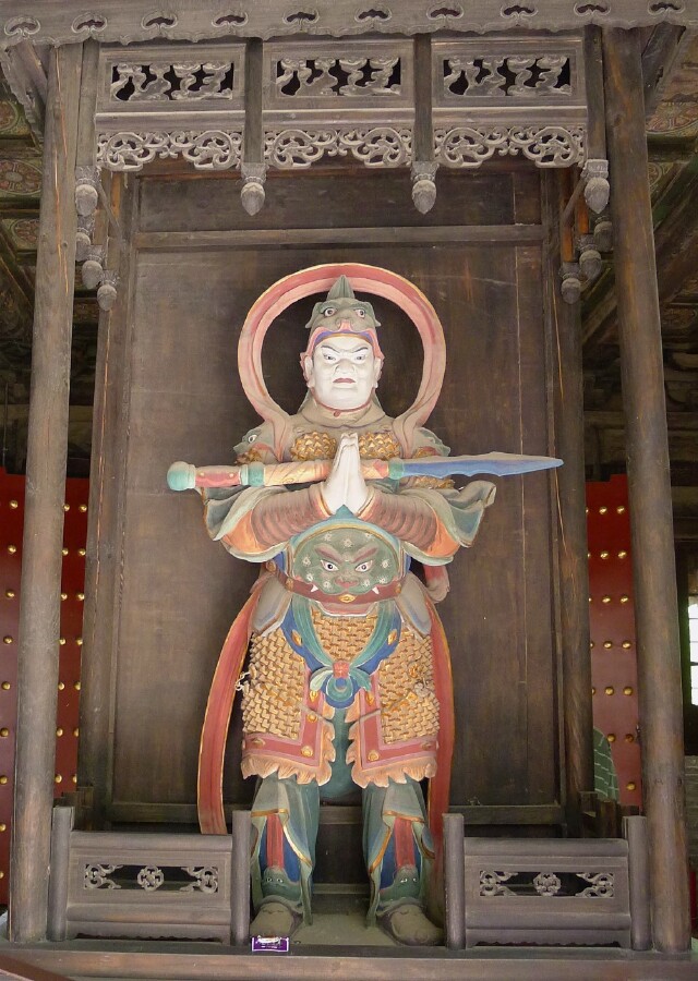春末畅游大觉寺