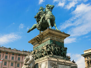 米兰大教堂广场