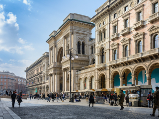 米兰大教堂广场