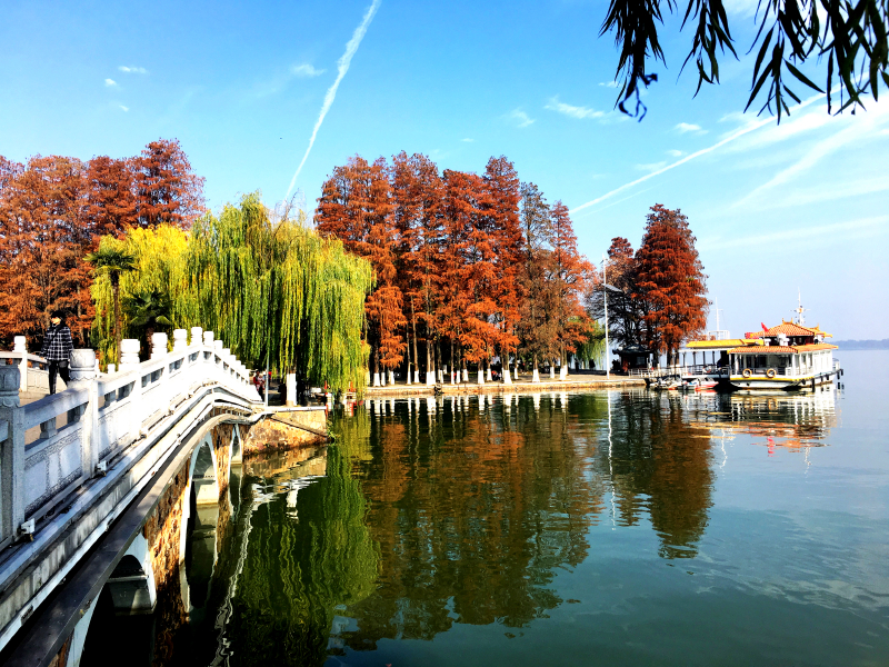 光影画廊东湖公园湖滨道漫步