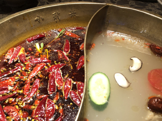 小龙坎老火锅（远洋乐堤港店）