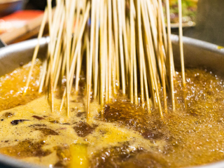 马路边边麻辣烫