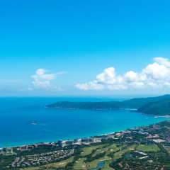 Summer Yalong Bay tourists peak overlooking the coastal scenery