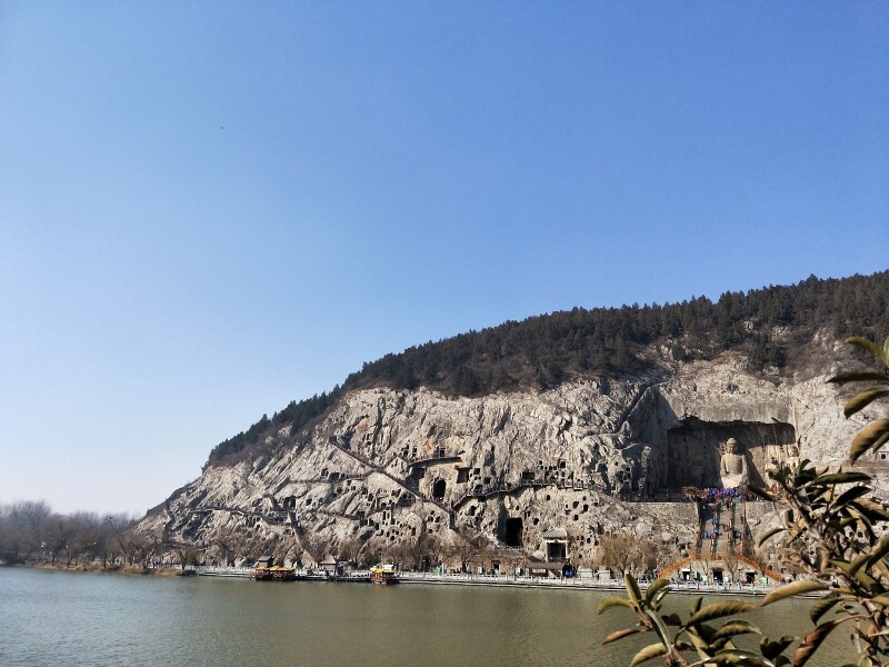 河南香山位于河南省登封市大冶镇境内,与新密