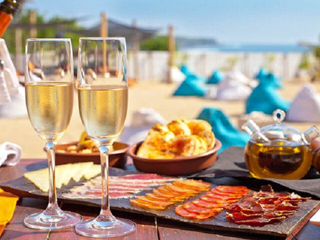 澳门直飞越南芽庄4-5日游 黄金正班机便捷直达