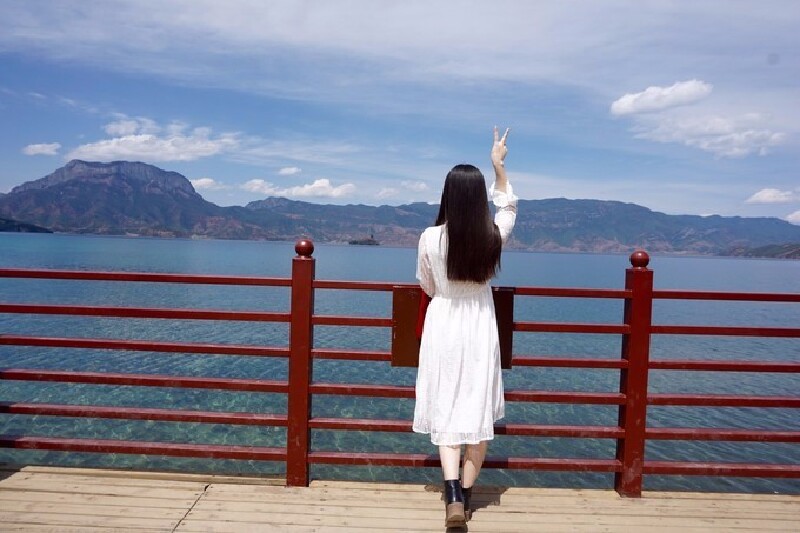 十年爱你如初和闺蜜在丽江提前过520