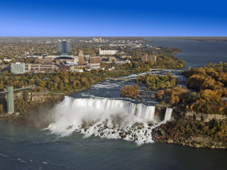 尼亚加拉瀑布城