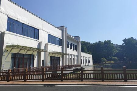 韶关荷花园酒店预订