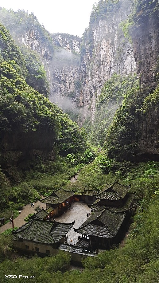 重庆 武隆 仙女山 天坑地缝5日游>纯玩0购物,3晚市区豪华型酒店,武隆