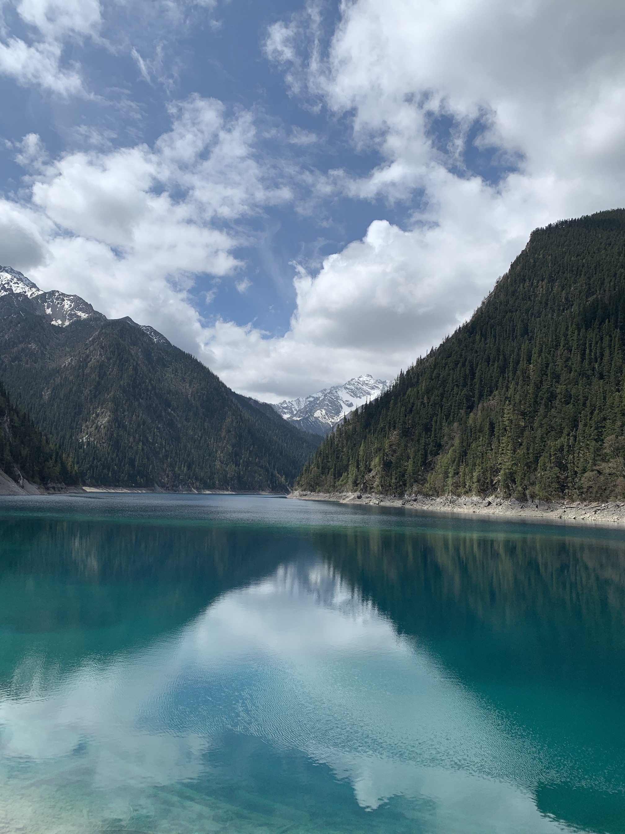  四川成都 九寨沟风景名胜区5日游>错峰9点30晚出发,增游黄龙景区,可