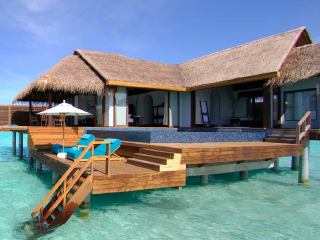 姬丽兰坎富士岛