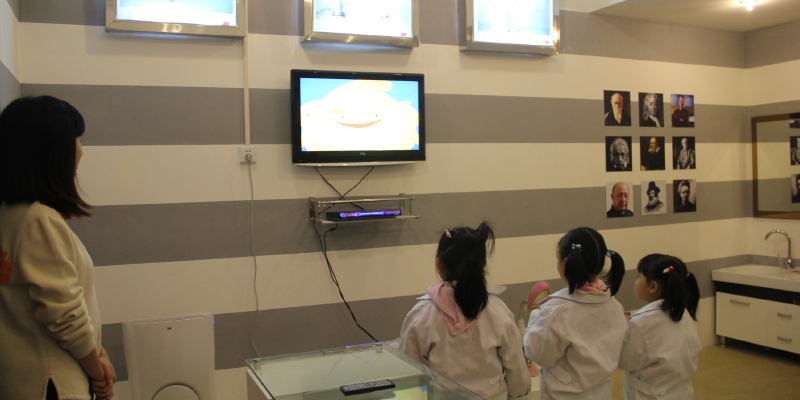 星期8小镇武汉站