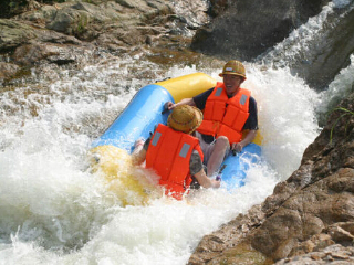 藏龙百瀑皮筏漂流