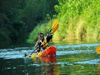西双版纳南腊河野趣漂流度假区