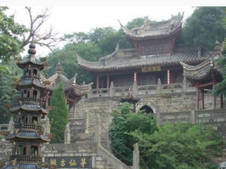 市中心