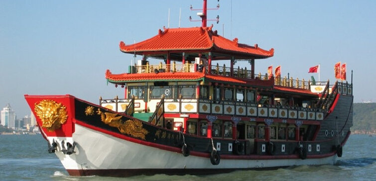 岸线著名景区鼓浪屿,胡里山古炮台,环岛路,厦门大学,金门列岛,青屿岛