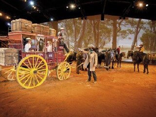 黄金海岸室内牛仔show《澳野奇观》