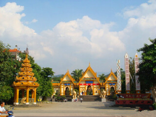 潞西市勐巴娜西大花园