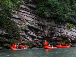 武隆仙女峡漂流