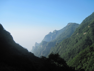 五峰山外八景-凤山烟雨