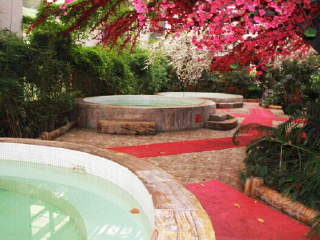 燕龙生态度假村