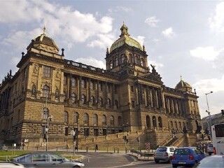 布拉格国家美术馆
