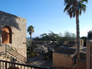 阿依纳帕修道院