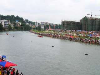 西山民族风情园