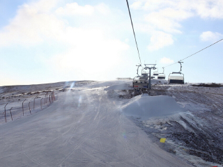东山峰云顶滑雪场