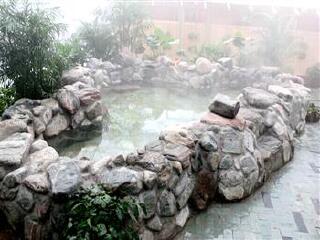 雁鸣湖凌云温泉