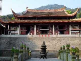 涌泉寺大雄宝殿