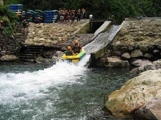 龙王山漂流