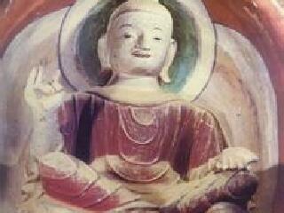 生生洞石刻弥勒像