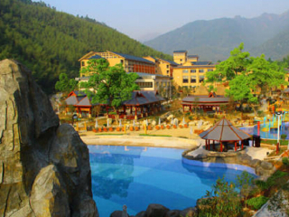 武功山嵘源温泉