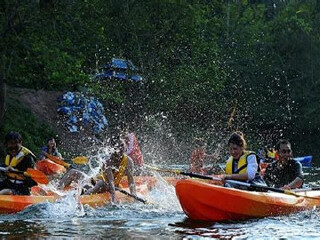 西双版纳南腊河野趣漂流度假区
