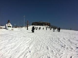 浙东第一尖滑雪场