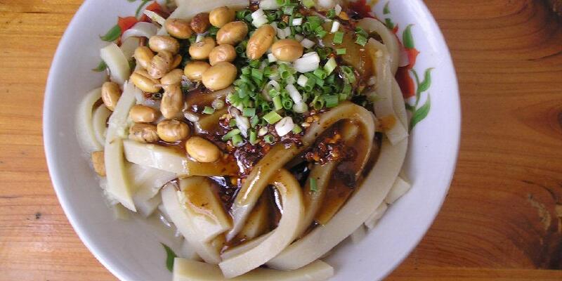 梁河豌豆粉_德宏特色美食_德宏小吃_途牛