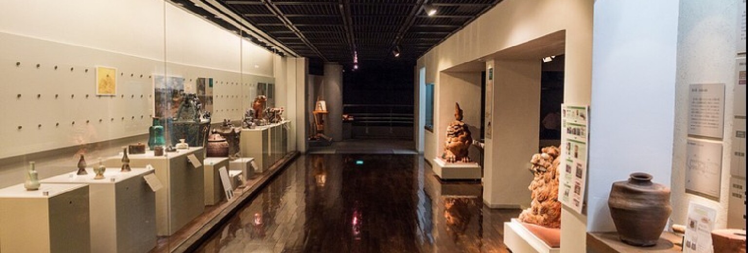 那霸市立壶屋烧物博物馆旅游攻略