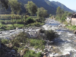 城隍庙十八丈瀑布