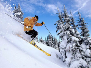 新疆南山蓝天滑雪场