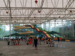 尧龙湾温泉水上乐园