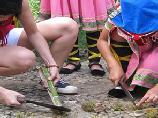 河源黄龙岩畲族风情旅游区