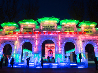 第四十届中国哈尔滨冰灯艺术游园会