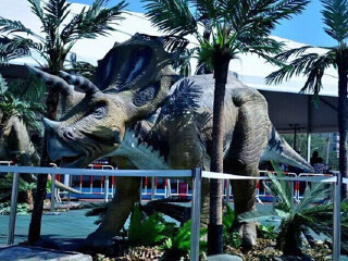 五棵松冰世界恐龙园