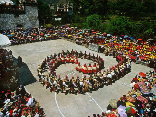 嘉绒风情锅庄晚会