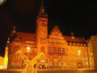 凯姆尼茨剧院广场