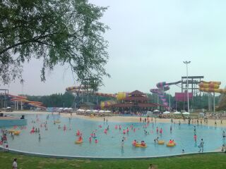 悦兮半岛水上乐园