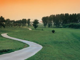 华山国际乡村俱乐部