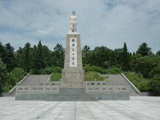 桂子山烈士陵园